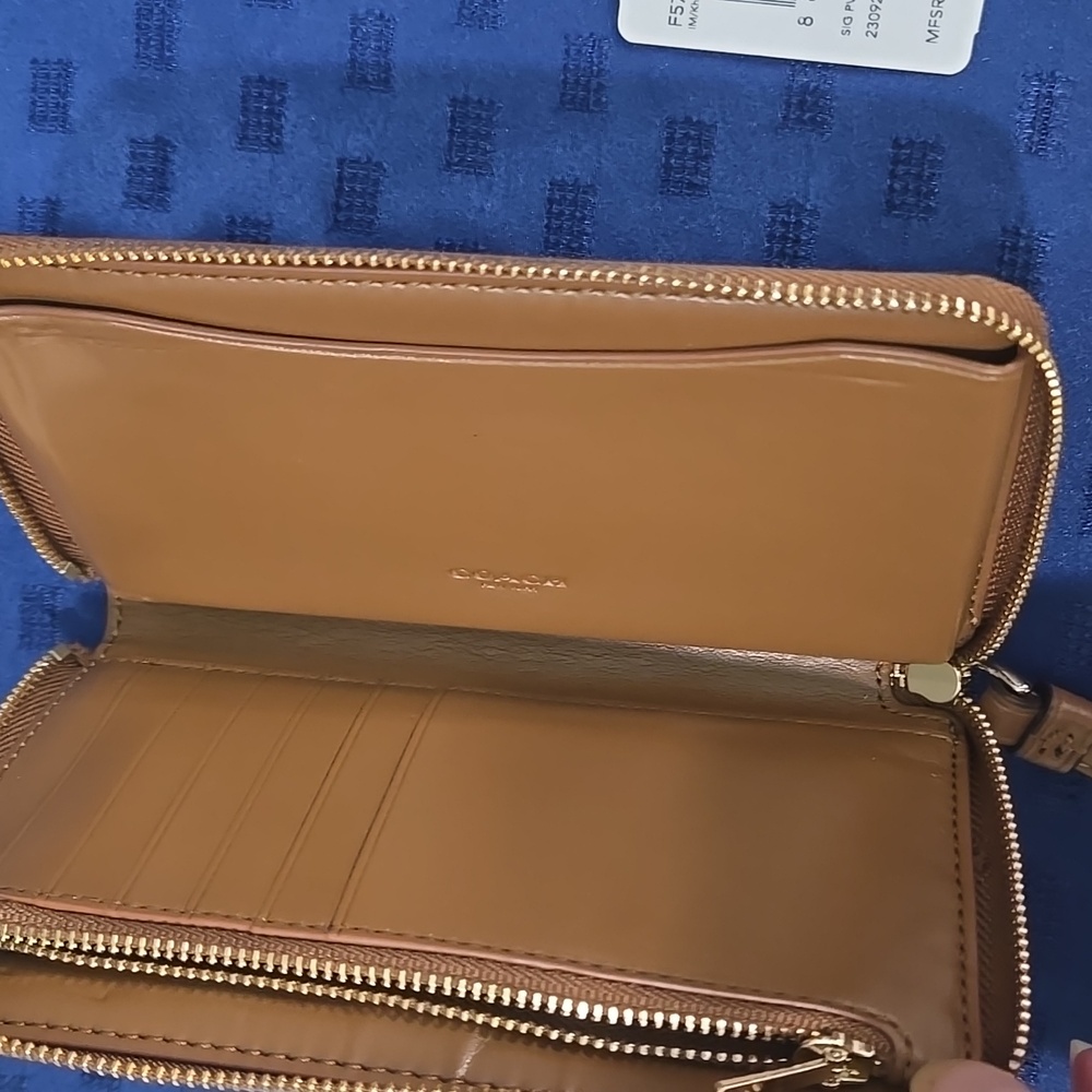 Coach Tan/Brown Signature Zip Wallet Wristlet - Picture 10 of 16